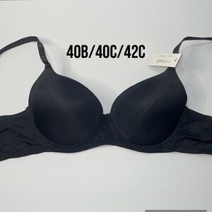 Push Up Light Padded T- Shirt Bra 3 Hooks Underwire. NWT
Size 40B/ 40C/ 42C